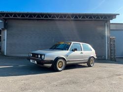 Silber Gebraucht 1986 VW Golf II GTI Kleinwagen | 13.500 €