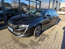 Schwarz perla Gebraucht 2023 Peugeot 508 Allure Kombi | 21.990 € (Superpreis)