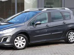 Lack grau shark/metalliclacki Gebraucht 2011 Peugeot 308 Active Kombi | 3.980 € (Fairer Preis)