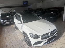 Weiß Gebraucht 2022 Mercedes GLC300e AMG SUV | 32.999 € (Fairer Preis)