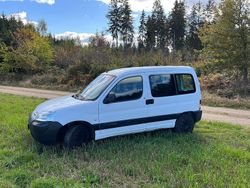 Weiß Gebraucht 2009 Citroën Berlingo Van / Kleinbus | 3.600 € (Superpreis)