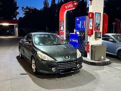 Grau Gebraucht 2005 Peugeot 307 CC Cabrio | 2.100 € (Fairer Preis)