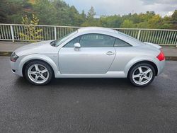 Silber Gebraucht 2005 Audi TT Sport Coupé | 3.999 € (Fairer Preis)