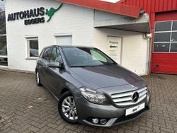 Grau Gebraucht 2012 Mercedes B180 Van / Kleinbus | 8.940 € (Guter Preis)