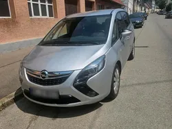 Silber Gebraucht 2015 Opel Zafira Tourer Van / Kleinbus | 5.500 €