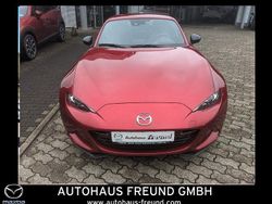 Soul red crystal m Gebraucht 2025 Mazda MX5 Cabrio | 32.790 € (Etwas zu teuer)