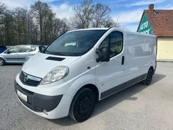 Weiß Gebraucht 2011 Opel Vivaro Van | 8.990 € (Fairer Preis)