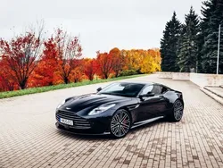Schwarz Gebraucht 2023 Aston Martin DB12 | 199.000 €