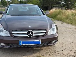Braun Gebraucht 2008 Mercedes CLS350 Coupé | 9.900 € (Guter Preis)