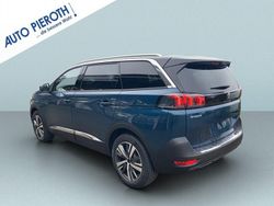 Blau Neu 2025 Peugeot 5008 Allure SUV | 37.850 € (Fairer Preis)