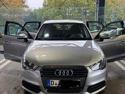 Grau Gebraucht 2014 Audi A1 Sportback Sport Kleinwagen | 5.500 € (Superpreis)