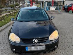 Schwarz Gebraucht 2008 VW Golf V Kleinwagen | 3.500 € (Fairer Preis)