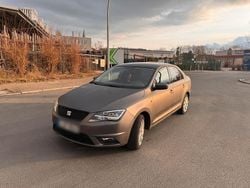 Blau Gebraucht 2015 Seat Toledo Limousine | 5.000 € (Fairer Preis)