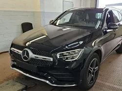 Weiß Gebraucht 2019 Mercedes GLC220 AMG line SUV | 28.699 € (Etwas zu teuer)