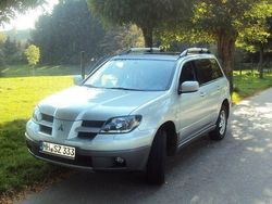 Schwarz Gebraucht 2004 Mitsubishi Outlander Comfort Edition SUV | 4.000 € (Etwas zu teuer)
