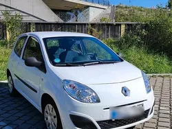 Weiß Gebraucht 2009 Renault Twingo Kleinwagen | 2.750 €
