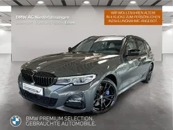 Grau Gebraucht 2021 BMW 330e M Sport Kombi | 34.590 € (Fairer Preis)