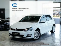 Weiß Gebraucht 2014 VW Golf VII Cup Limousine | 7.999 € (Guter Preis)