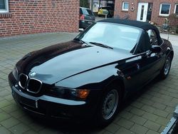 Schwarz Gebraucht 1996 BMW Z3 Cabrio | 18.900 €