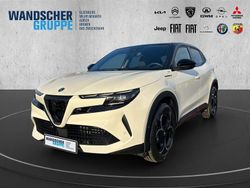 Weiß Gebraucht 2024 Alfa Romeo GT Junior Edizione Speciale SUV | 27.690 € (Guter Preis)