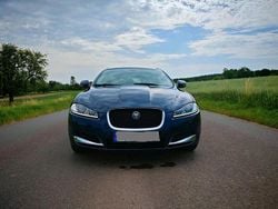 Blau Gebraucht 2013 Jaguar XF Sportbrake Kombi | 10.900 €