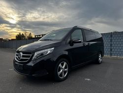 Schwarz Gebraucht 2014 Mercedes V220 Avantgarde Edition Van / Kleinbus | 23.990 € (Guter Preis)