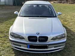Silber Gebraucht 2001 BMW 320 Limousine | 4.700 € (Teuer)