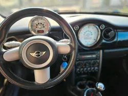 Schwarz Gebraucht 2006 Mini Cooper D Kleinwagen | 2.199 € (Fairer Preis)