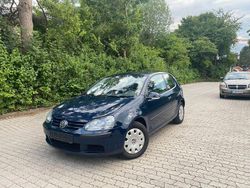 Schwarz Gebraucht 2004 VW Golf IV Trendline Limousine | 2.250 € (Etwas zu teuer)