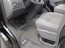 Schwarz Gebraucht 2013 VW Multivan Startline Van | 26.300 € (Fairer Preis)