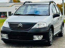 Grau Gebraucht 2004 Citroën C3 XTR Limousine | 2.499 € (Fairer Preis)