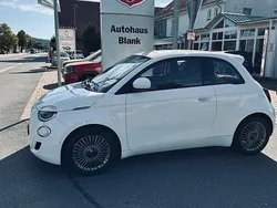 Weiß Gebraucht 2021 Fiat 500e Icon Kleinwagen | 16.750 € (Guter Preis)