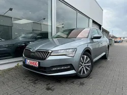 Grau Gebraucht 2020 Skoda Superb Ambition Limousine | 17.299 € (Etwas zu teuer)