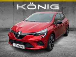 Rot Gebraucht 2023 Renault Clio V Evolution Limousine | 15.799 € (Etwas zu teuer)