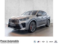 Grau Neu 2026 BMW iX2 M Sport SUV | 64.900 € (Teuer)