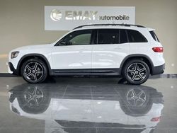 Weiß Gebraucht 2020 Mercedes GLB200 AMG line SUV | 34.498 € (Teuer)