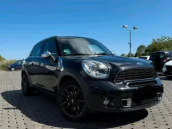 Schwarz Gebraucht 2011 Mini Countryman SUV | 11.000 € (Teuer)