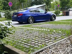 Blau Gebraucht 2013 BMW M5 Performance Limousine | 54.999 €