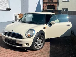Beige Gebraucht 2009 Mini ONE Kleinwagen | 2.799 €