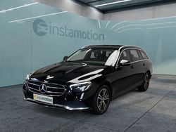 Schwarz Gebraucht 2022 Mercedes E220 Avantgarde Kombi | 41.800 € (Teuer)