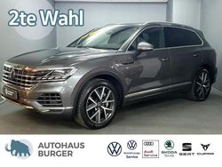 Grau Gebraucht 2021 VW Touareg Elegance SUV | 49.870 € (Fairer Preis)