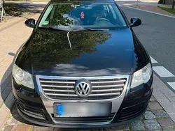 Schwarz Gebraucht 2009 VW Passat Kombi | 2.000 €