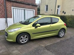 Gelb Gebraucht 2008 Peugeot 207 Kleinwagen | 1.350 € (Guter Preis)