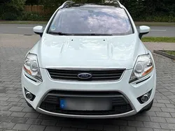 Weiß Gebraucht 2011 Ford Kuga SUV | 11.550 €