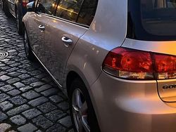 Grau Gebraucht 2009 VW Golf VI Kombi | 3.600 € (Fairer Preis)