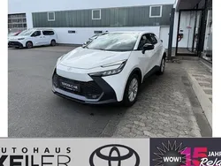 Schneeweiß Neu 2025 Toyota C-HR Business Edition SUV | 32.690 € (Fairer Preis)