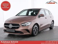Roségold metallic Gebraucht 2023 Mercedes B180 Advanced Van / Kleinbus | 31.555 € (Fairer Preis)