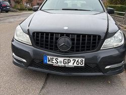 Schwarz Gebraucht 2013 Mercedes 200 Kombi | 3.000 €