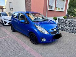 Blau Gebraucht 2011 Chevrolet Spark LS Kleinwagen | 3.300 € (Etwas zu teuer)