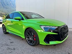Grün Neu 2025 Audi RS3 Sport Kleinwagen | 71.900 € (Guter Preis)